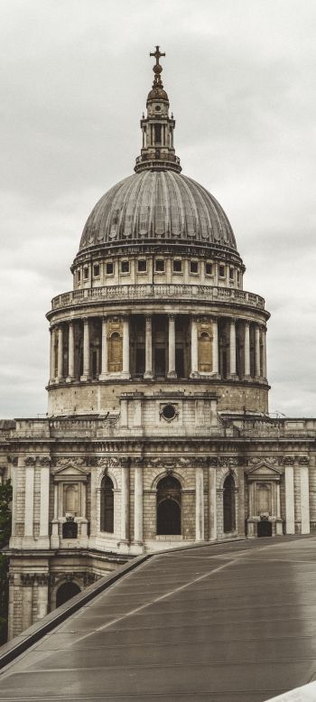 London, Great Britain Wallpaper 720x1600