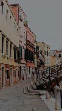 Обои 1080x1920 Венеция, Италия, городская улица