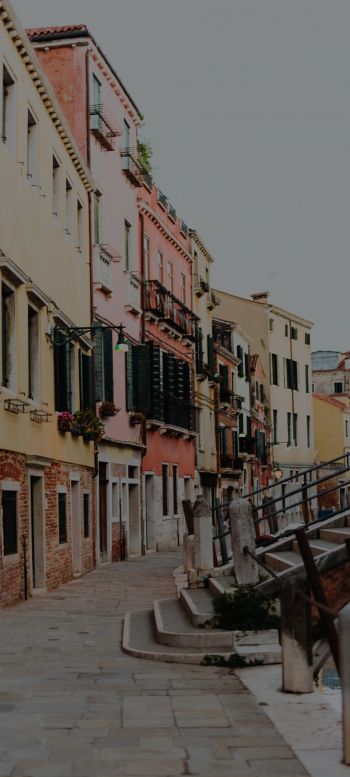 Обои 1440x3200 Венеция, Италия, городская улица