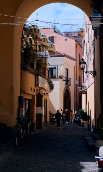 Обои 1200x2000 столичный город Неаполь, Италия