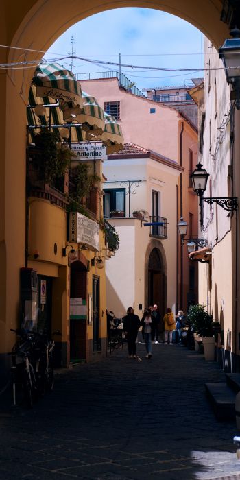 Обои 720x1440 столичный город Неаполь, Италия