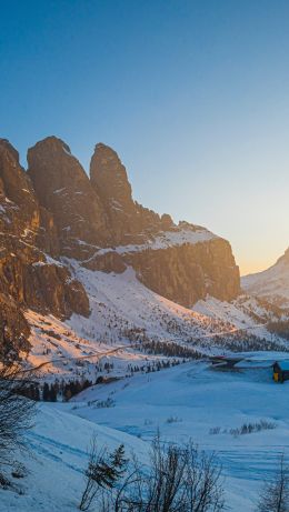 Gardena Pass, Italy Wallpaper 640x1136