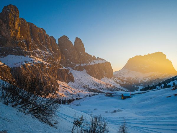 Gardena Pass, Italy Wallpaper 1024x768