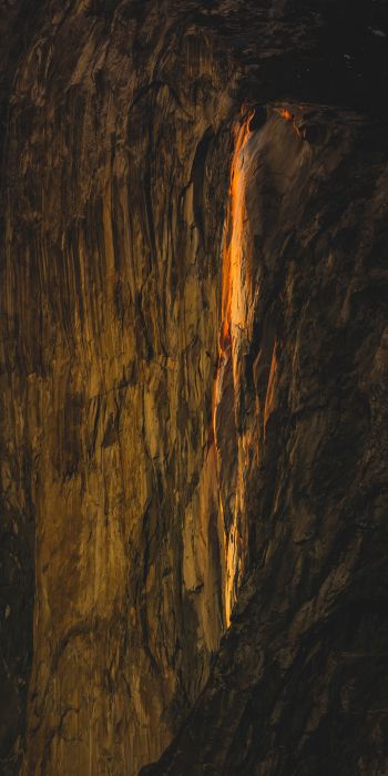 Yosemite Falls Wallpaper 720x1440