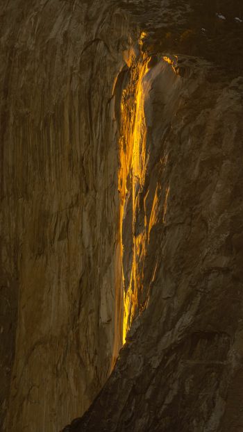 Yosemite Falls Wallpaper 750x1334