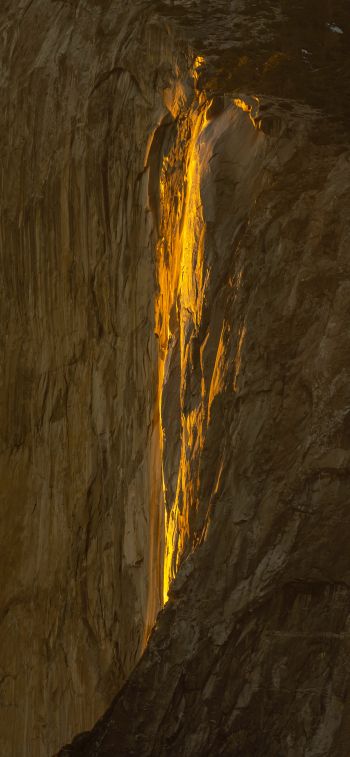 Yosemite Falls Wallpaper 1125x2436