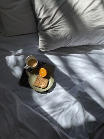 white sheets, breakfast Wallpaper 1536x2048