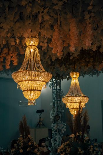chandeliers, interior Wallpaper 640x960