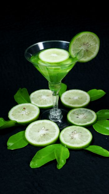 cocktail, lime, citrus Wallpaper 750x1334