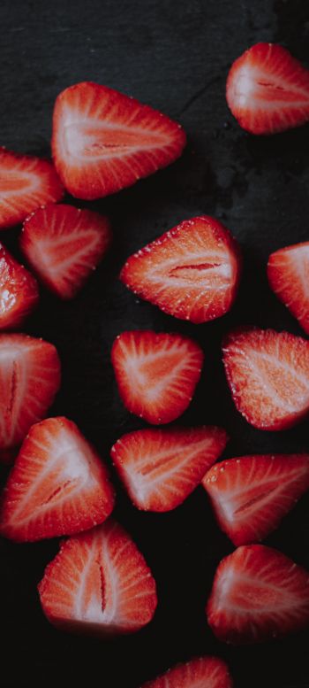 strawberry, berry Wallpaper 1080x2400