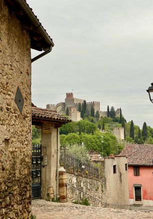 Soave, VR, Italy Wallpaper 1668x2388