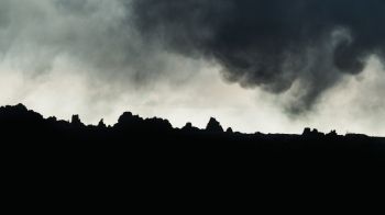 before the storm, dark photo Wallpaper 1280x720