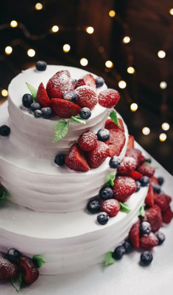 cake, dessert, strawberry Wallpaper 600x1024