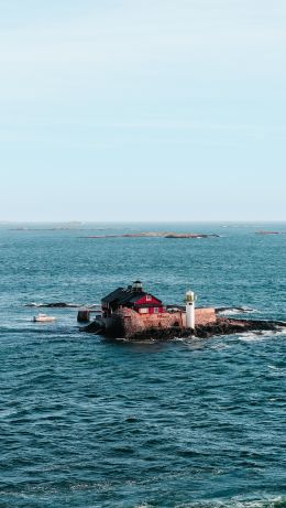 island in the ocean Wallpaper 640x1136