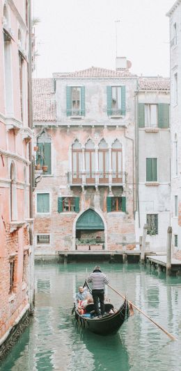 Venice, Italy Wallpaper 1080x2220