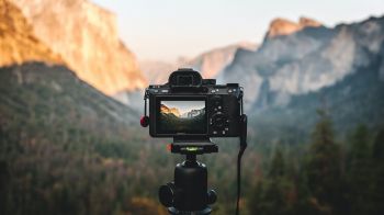 camera, shooting outdoors Wallpaper 1600x900