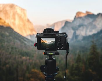 camera, shooting outdoors Wallpaper 1280x1024