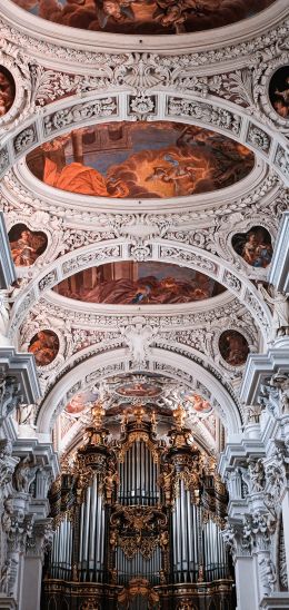 St. Stephen's Cathedral, Passau, Germany Wallpaper 720x1520