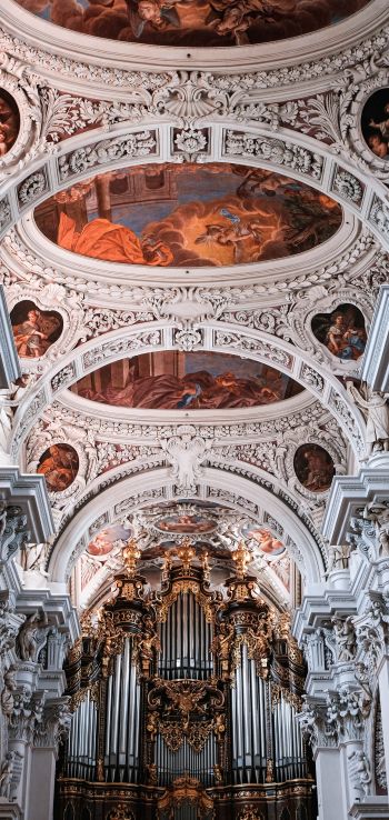 St. Stephen's Cathedral, Passau, Germany Wallpaper 720x1520