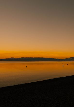 Lake Tahoe, USA Wallpaper 1640x2360