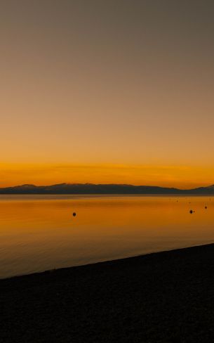 Lake Tahoe, USA Wallpaper 800x1280
