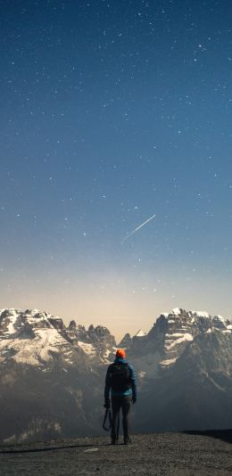 Madonna di Campiglio, Italy Wallpaper 1080x2220