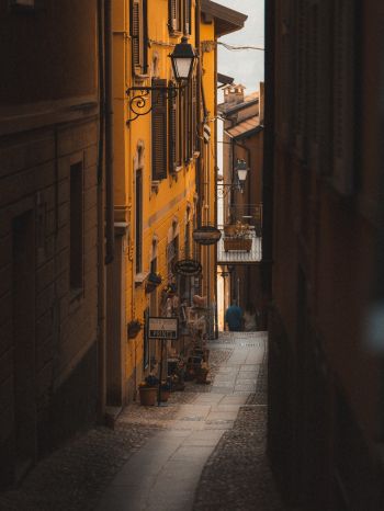 city street, Italy Wallpaper 1620x2160