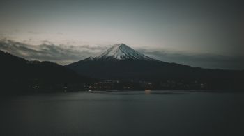 Fujiyama, volcano, Japan Wallpaper 2048x1152