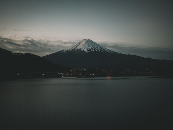 Fujiyama, volcano, Japan Wallpaper 1024x768