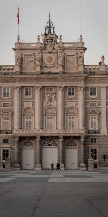royal palace, Madrid, Spain Wallpaper 720x1440
