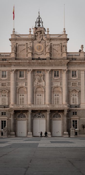 royal palace, Madrid, Spain Wallpaper 1440x2960