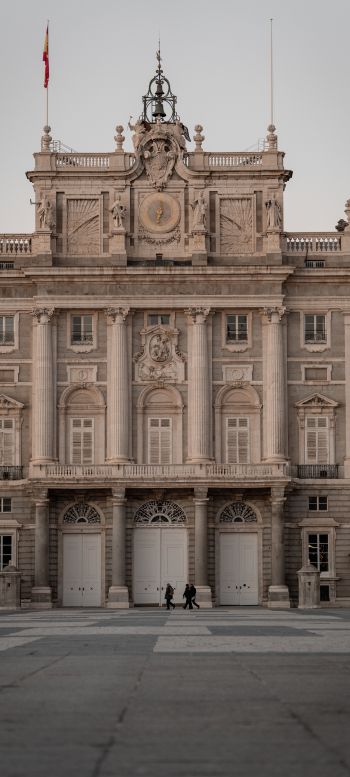 royal palace, Madrid, Spain Wallpaper 1440x3200