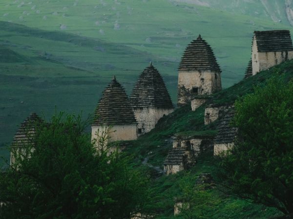 North Ossetia, village Wallpaper 1024x768
