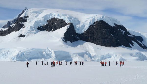 Antarctica, snowy mountains Wallpaper 14000x8022