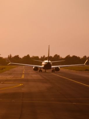 Bologna Airport Guglielmo Marconi Wallpaper 1620x2160