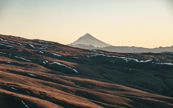 Volcano Lanin, Argentina Wallpaper 2560x1600