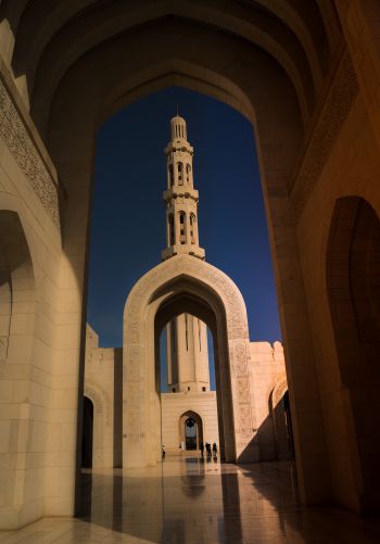 Sultan Qaboos Grand Mosque Wallpaper 1668x2388