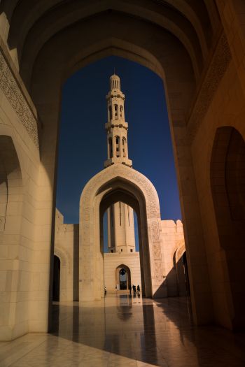Обои 640x960 Большая мечеть Султана Кабуса