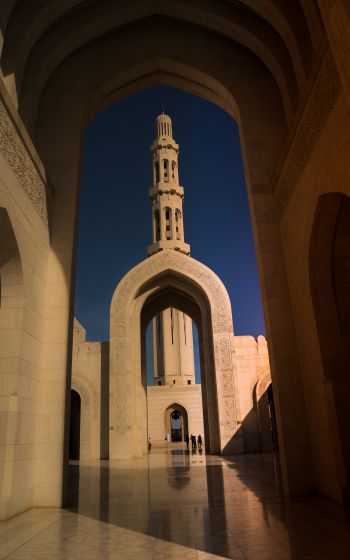 Sultan Qaboos Grand Mosque Wallpaper 1600x2560
