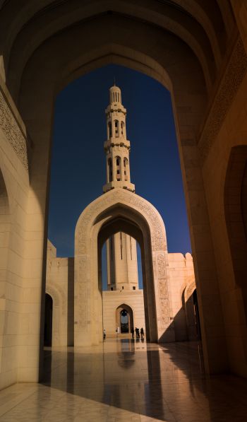 Sultan Qaboos Grand Mosque Wallpaper 600x1024