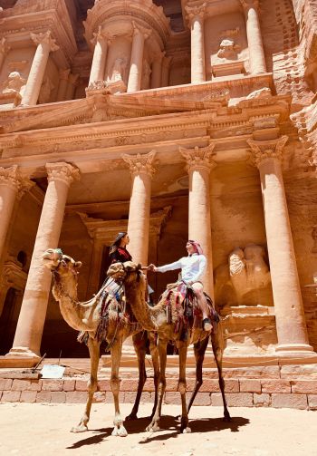 Petra, Jordan Wallpaper 1640x2360