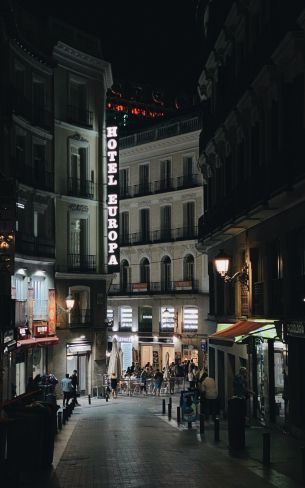 Madrid, Spain Wallpaper 800x1280