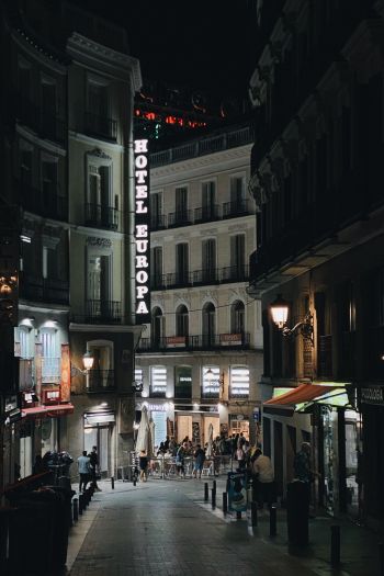 Madrid, Spain Wallpaper 640x960