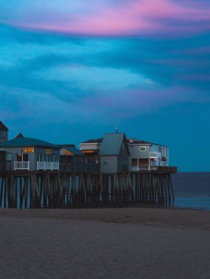 Old Orchard Beach, Maine, USA Wallpaper 2048x2732