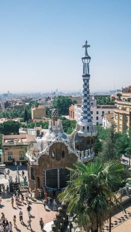 Park Guell, Barcelona, Spain Wallpaper 640x1136