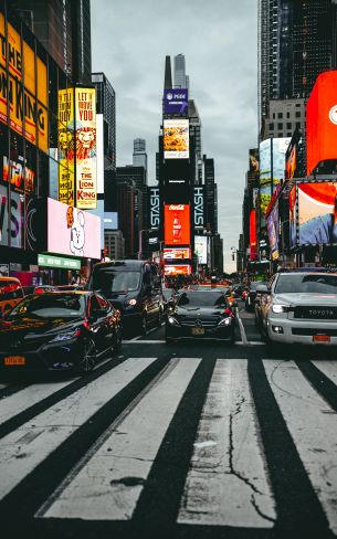 times square, Manhattan, New York, USA Wallpaper 1200x1920