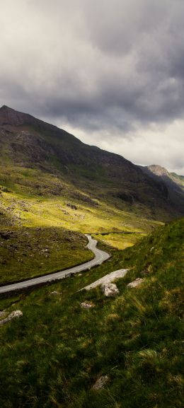 road in the mountains Wallpaper 1080x2400