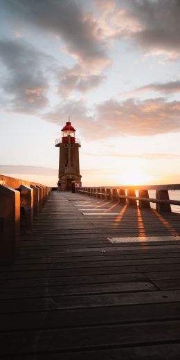 lighthouse, Fekan, France Wallpaper 720x1440