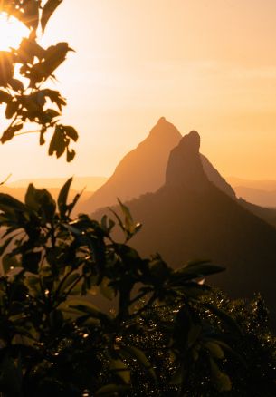 Australia, crooked mountains Wallpaper 1640x2360