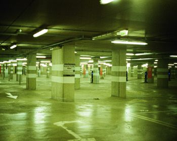 underground parking Wallpaper 1280x1024